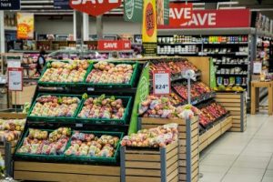 Features Of Supermarket, Advantages, Disadvantages