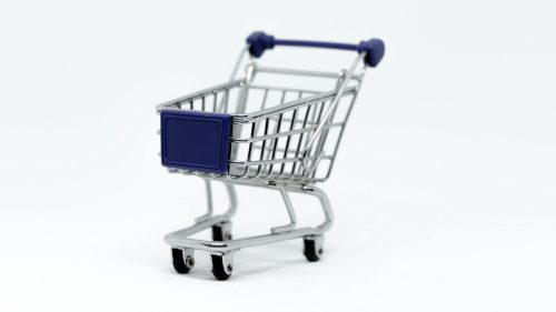 Features of departmental stores, advantages and disadvantages