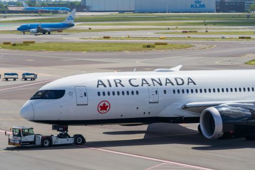 List of International Airports in Canada (Guide by Province and City)